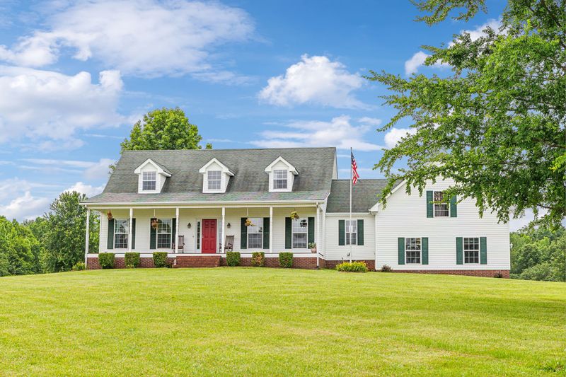 12719 Owens Chapel Rd, Springfield, TN 37172