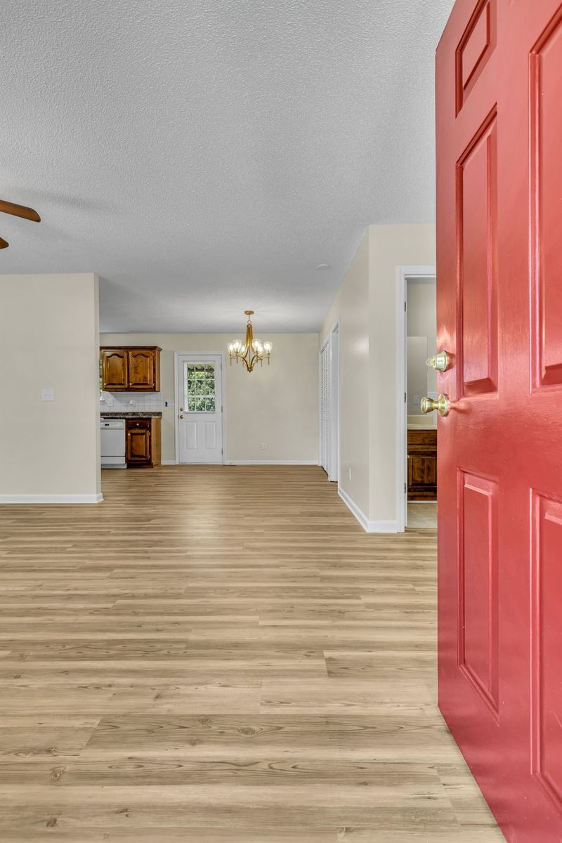 1829 Cromwell Dr, Murfreesboro, TN 37128