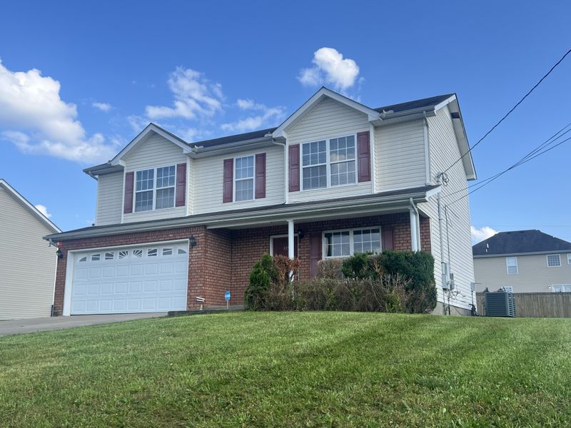 337 John Henry Dr, La Vergne, TN 37086