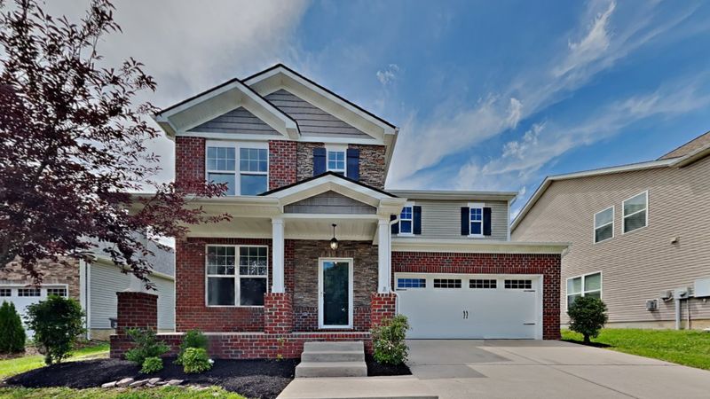 1656 Stonewater Dr, Hermitage, TN 37076