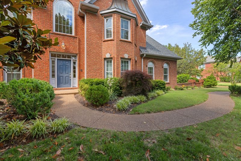 208 Lake Ridge Ct, Franklin, TN 37069