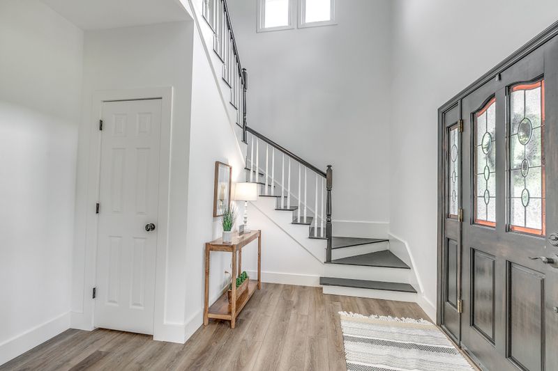 3926 Hallmark Dr, Murfreesboro, TN 37129