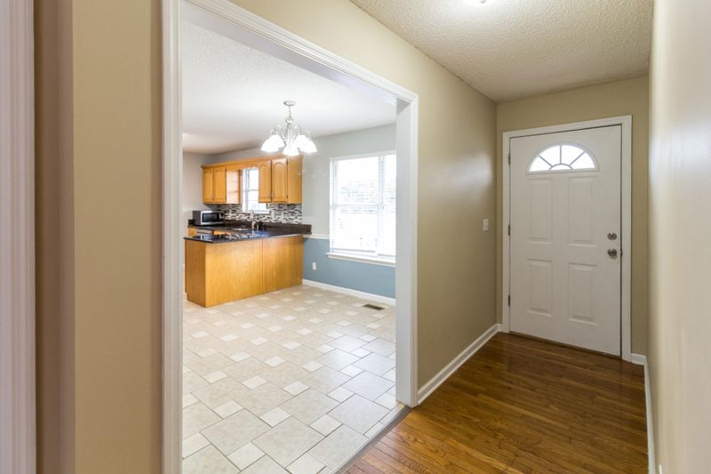523 Eagleview Dr, Ringgold, GA 30736