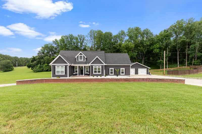 103 Kimberly Way, Dickson, TN 37055