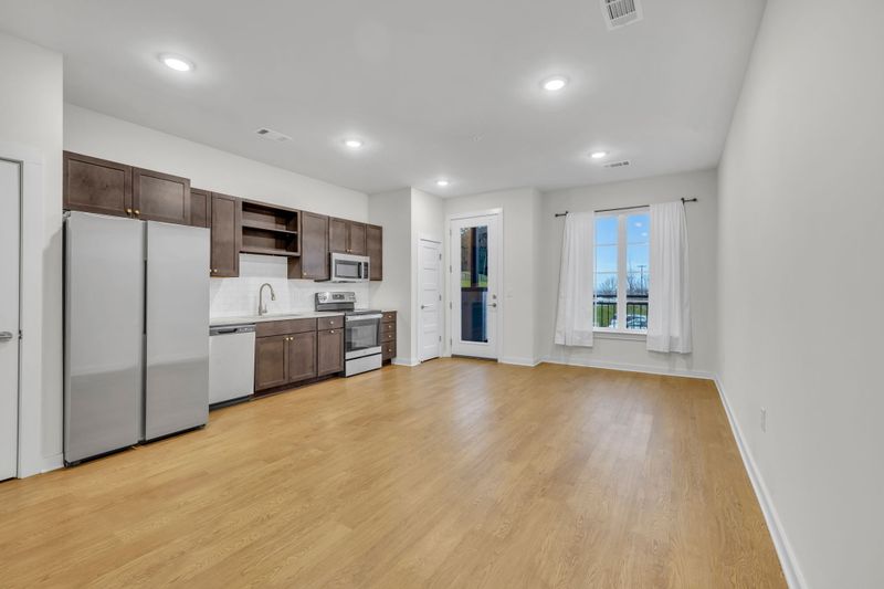 600 E Trinity Ln #203, Nashville, TN 37207