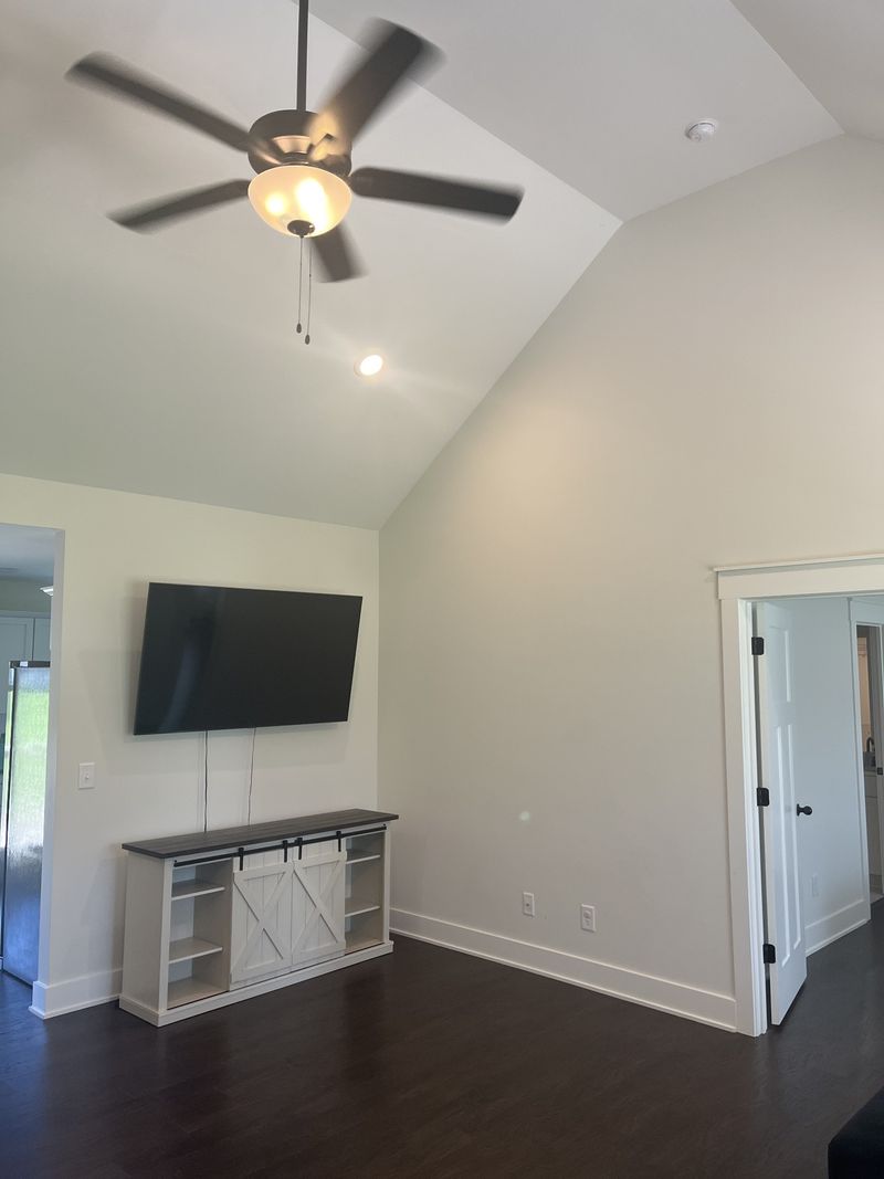245 Tom Ferrell Rd, Portland, TN 37148