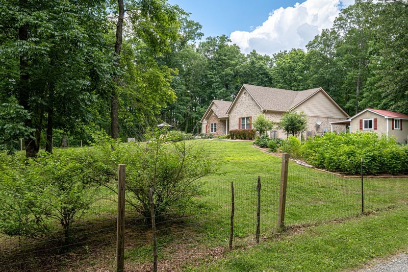 7876 Oscar Green Rd, Primm Springs, TN 38476