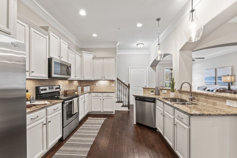 2014 Herring Xing, Murfreesboro, TN 37130