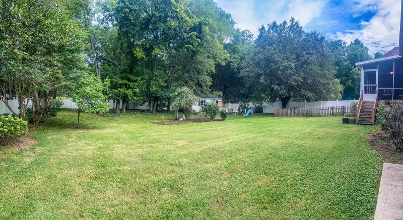 301 Royal Glen Blvd, Murfreesboro, TN 37128