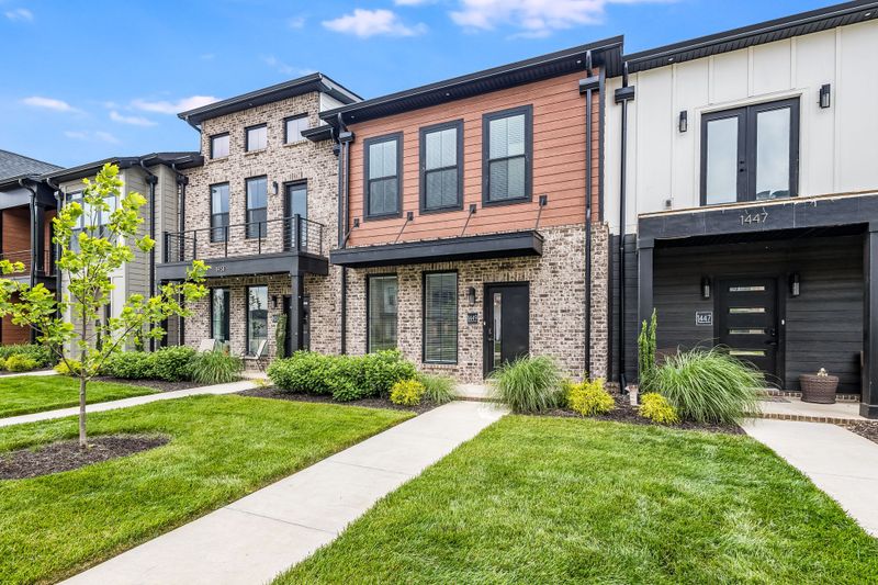1449 Rebecca Johns Dr, Murfreesboro, TN 37128