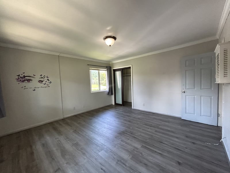 550 Harding Pl #B107, Nashville, TN 37211