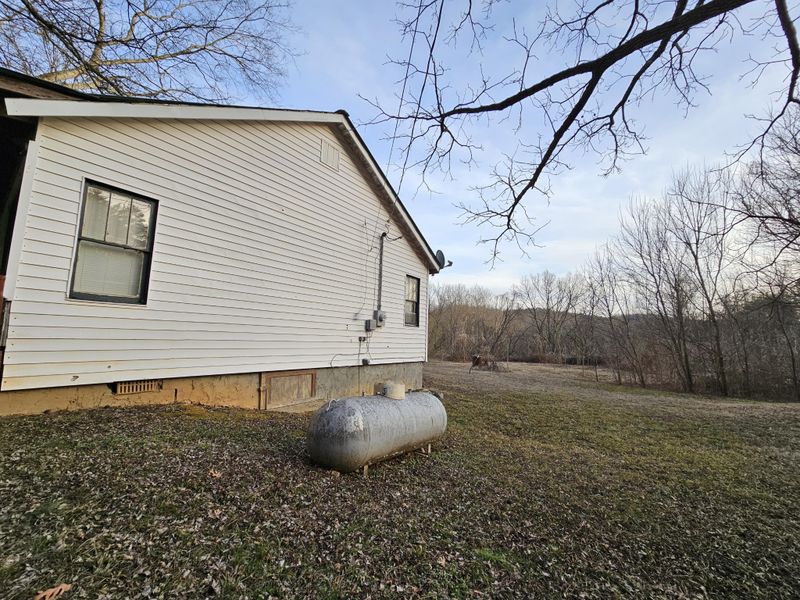 307 Back Valley Rd, Trenton, GA 30752