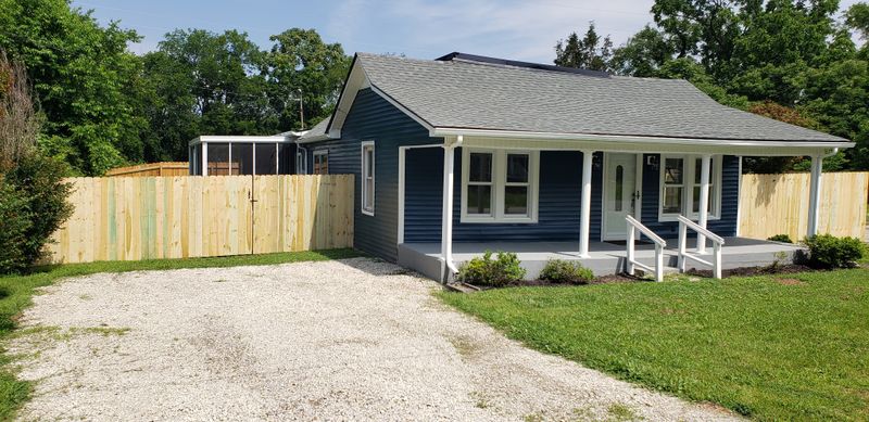 1811 Elizabeth Rd, Nashville, TN 37218