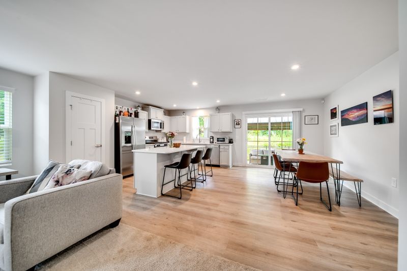 339 Carothers Way, White House, TN 37188