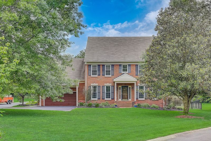 6322 Chickering Woods Dr, Nashville, TN 37215