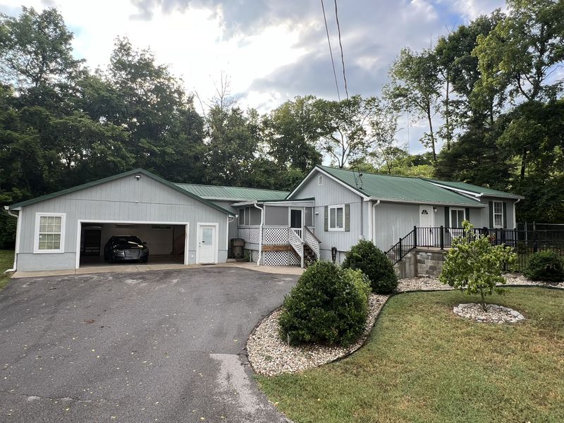 2509 East Ln, Nashville, TN 37218
