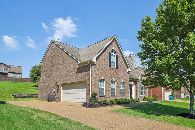 278 Cobblestone Ldg, Mount Juliet, TN 37122