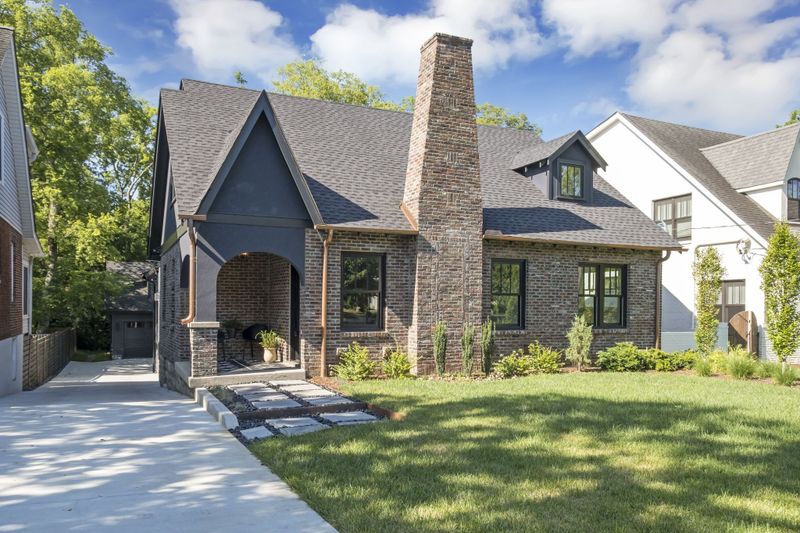 2127 W Linden Ave, Nashville, TN 37212
