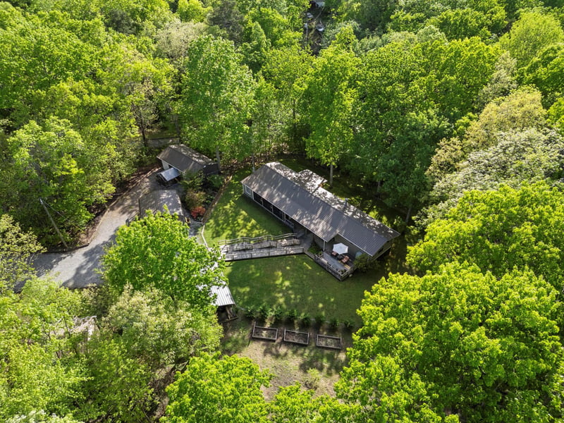 567 Dale Trl, Menlo, GA 30731
