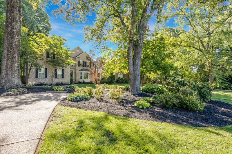 4133 Lealand Ln, Nashville, TN 37204