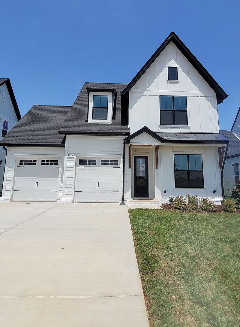 5734 Sagebrush Dr, Murfreesboro, TN 37129