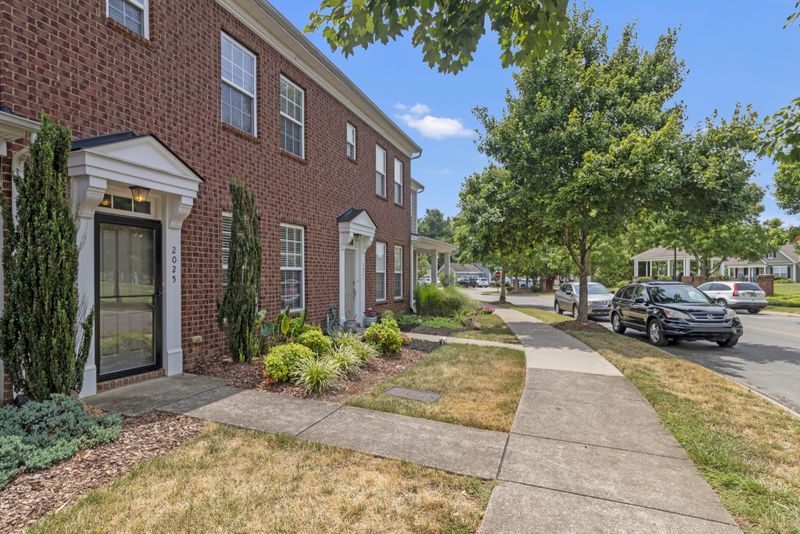 2025 Avery Park Dr, Smyrna, TN 37167