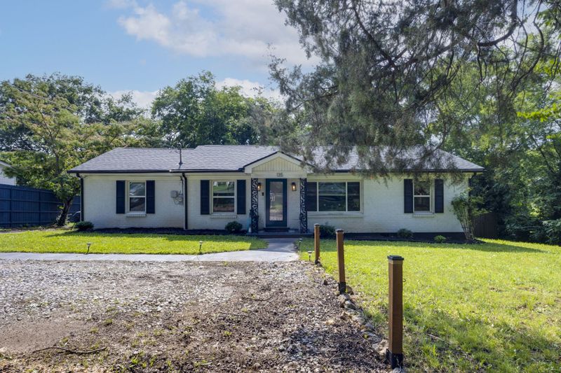 135 Rio Vista Dr, Madison, TN 37115