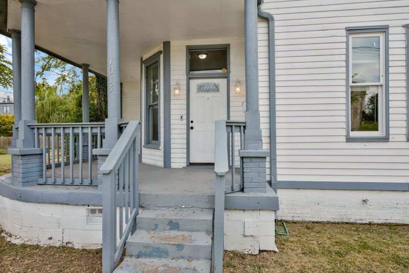1015 Monroe St, Nashville, TN 37208