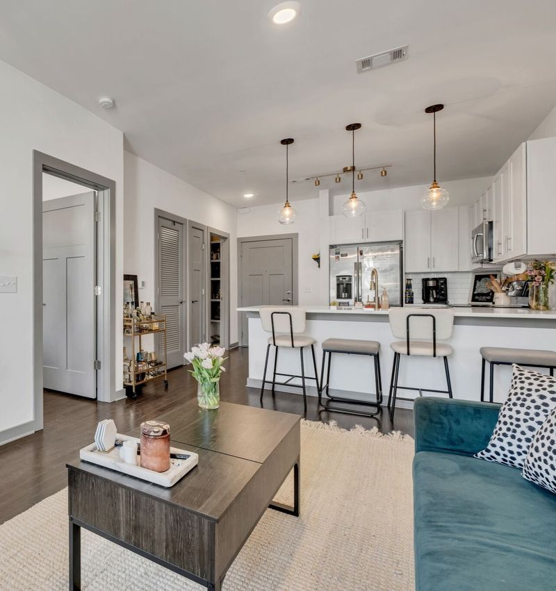 1638 54th Ave N #210, Nashville, TN 37209