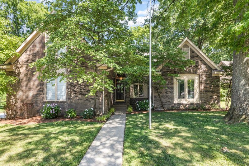 5521 Hearthstone Ln, Brentwood, TN 37027