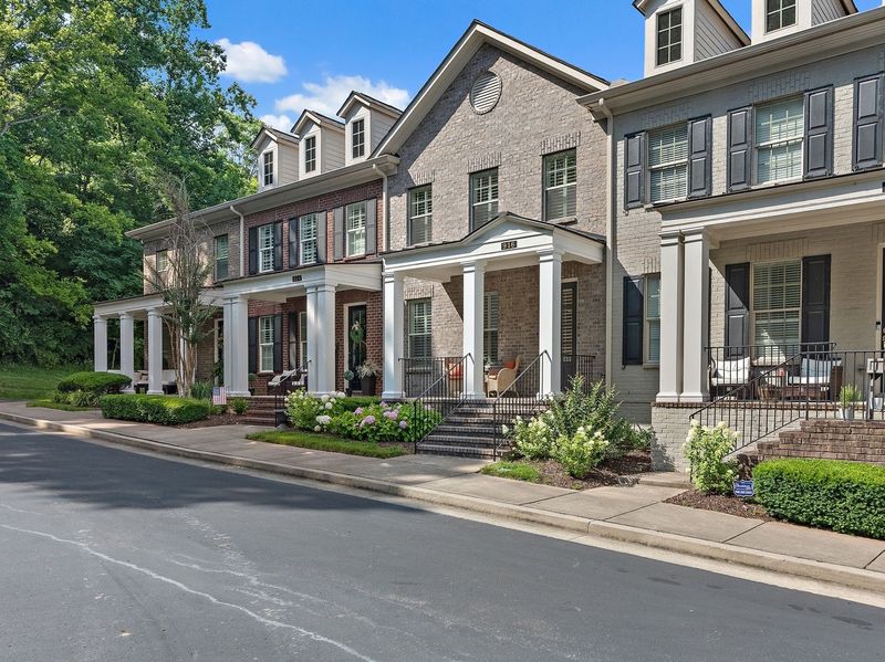 916 Gateway Ct, Franklin, TN 37069