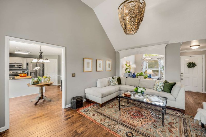 206 Quanah Parker Trl, Murfreesboro, TN 37127