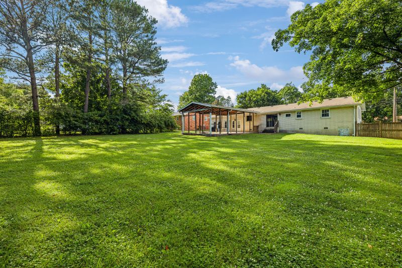 108 Dorris Dr, Hendersonville, TN 37075