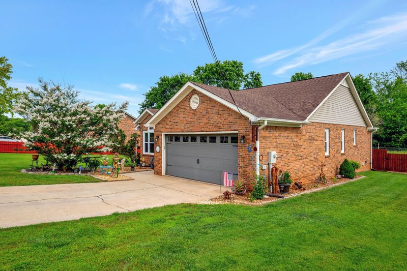 113 Jane Dr, Hazel Green, AL 35750