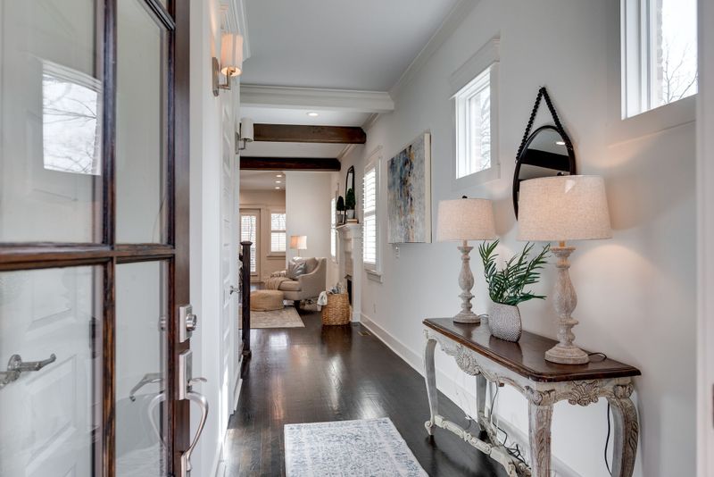 3432 Amanda Ave, Nashville, TN 37215