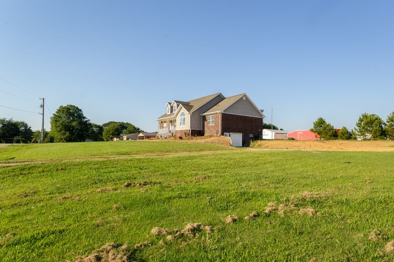 155 County Road 475, Killen, AL 35645