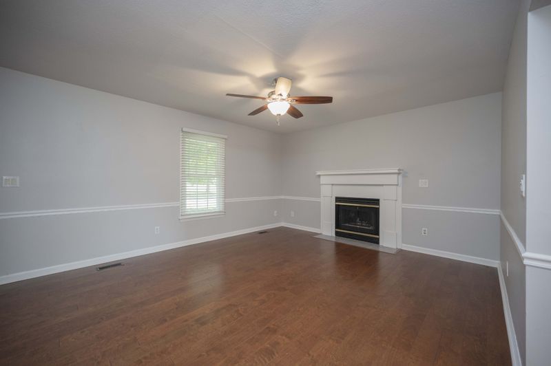 2338 Briar Bend Dr, Murfreesboro, TN 37128