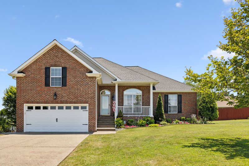3318 Leah Ct, Lebanon, TN 37087