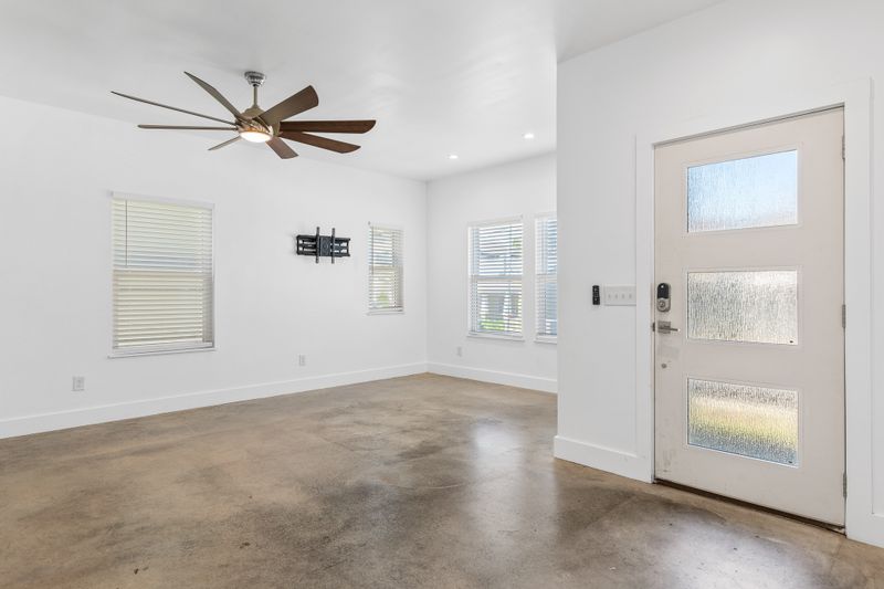 1009 11th Ave N, Nashville, TN 37208