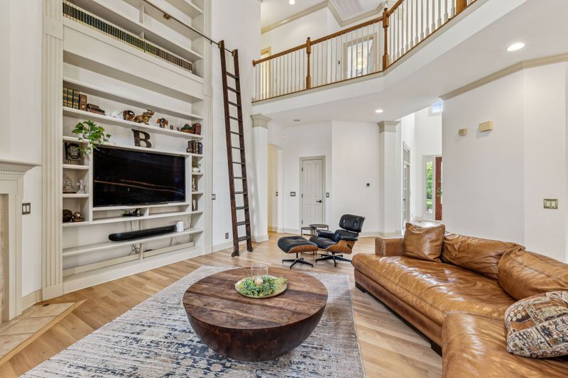 1760 Forsyth Park Dr, Brentwood, TN 37027