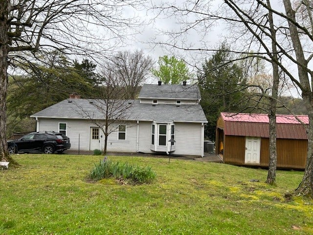 765 Red Tuttle Rd, Bethpage, TN 37022