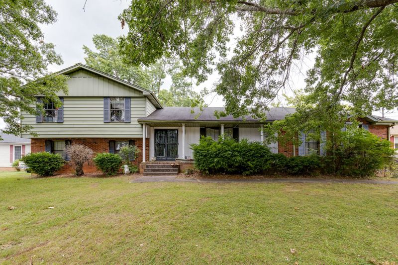 2933 Nautilus Dr, Nashville, TN 37217