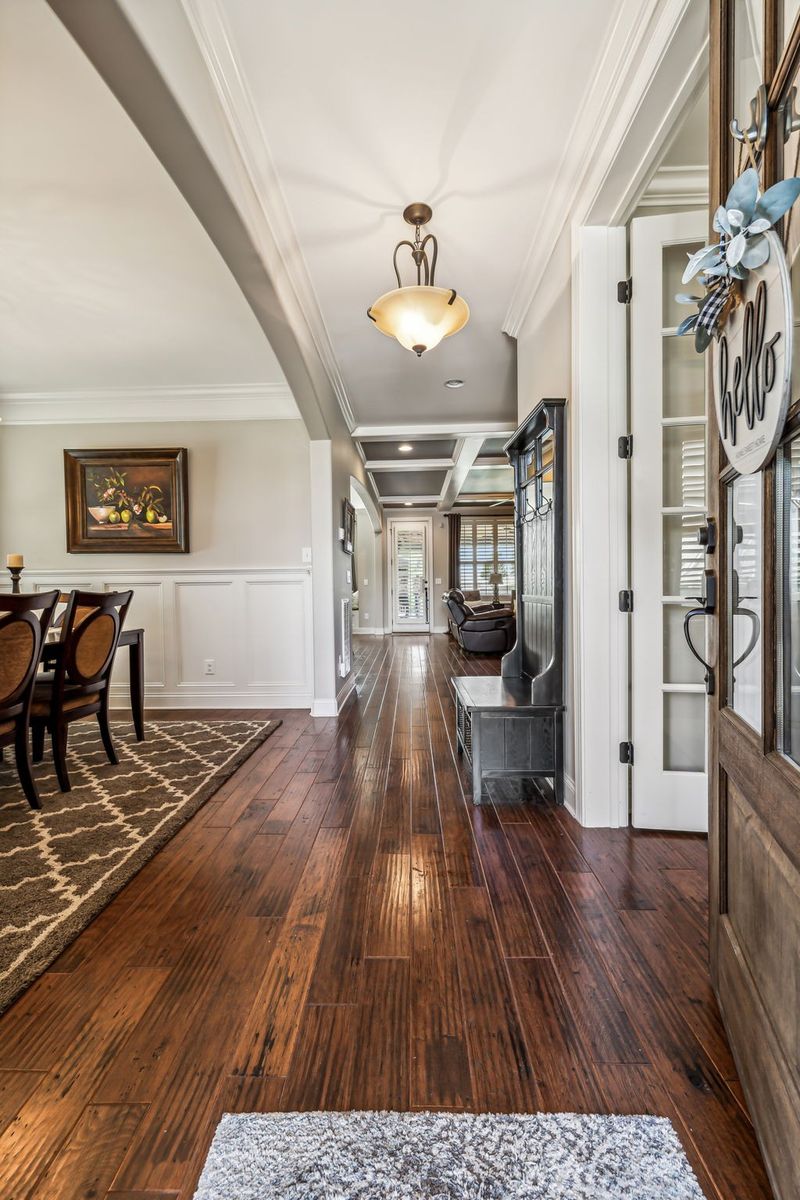128 Ervin St, Hendersonville, TN 37075