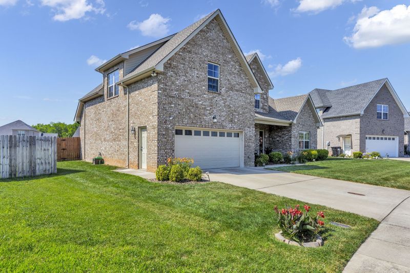 5028 Asbury Rd, Murfreesboro, TN 37129