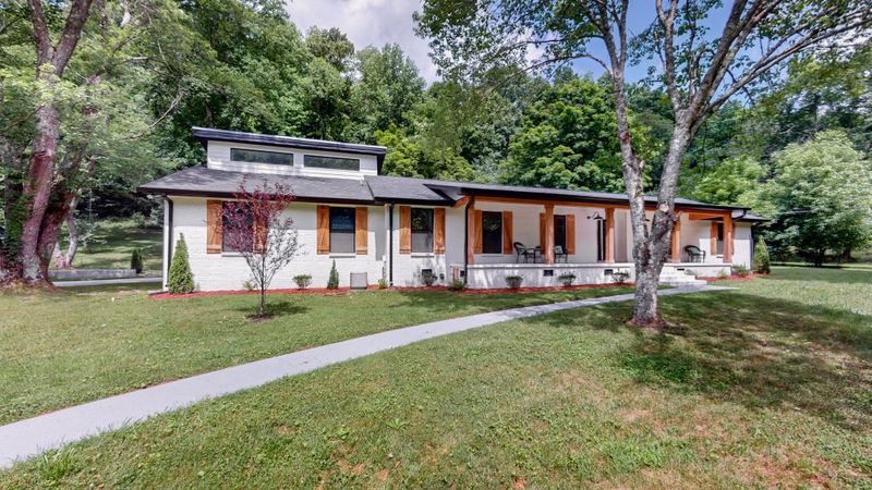 7945 Oscar Green Rd, Franklin, TN 37064