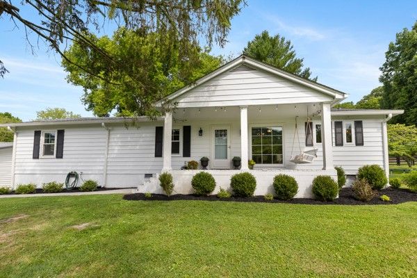 1945 Carters Creek Pike, Franklin, TN 37064
