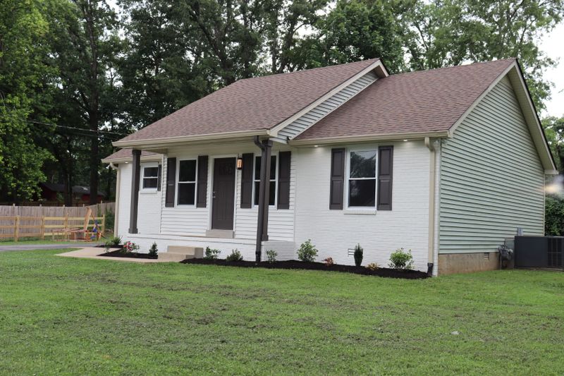 3306 Mullins Ct, Murfreesboro, TN 37129