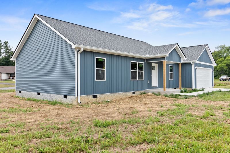21 Brookside Dr, Chatsworth, GA 30705
