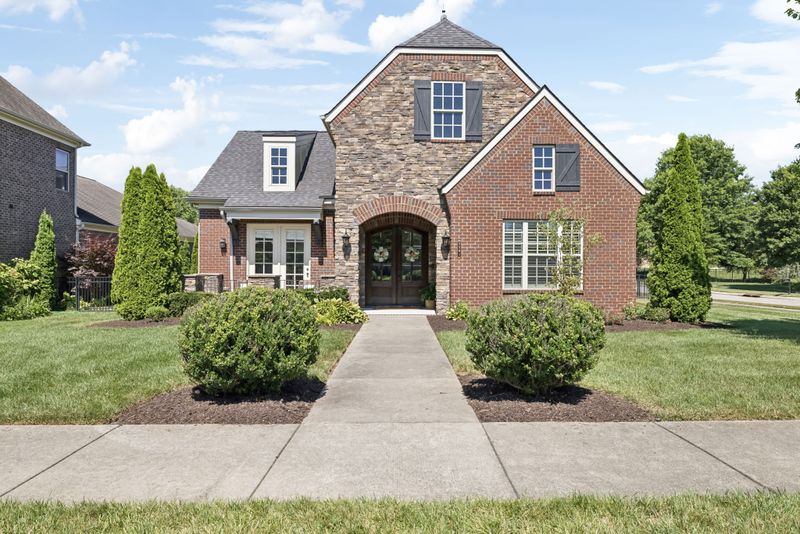 2501 Upper Hollow Rd, Thompsons Station, TN 37179