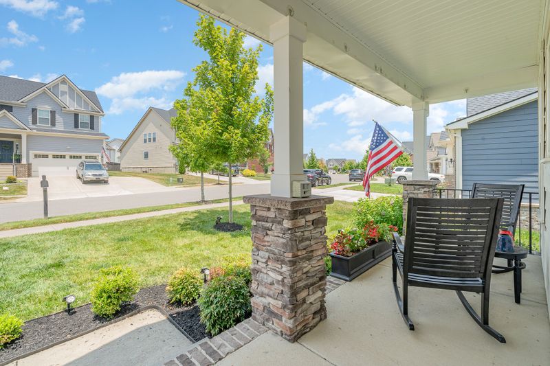 542 Crutcher Ct, Spring Hill, TN 37174